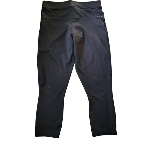 Nike Capri Yoga Pants Women’s. Size Small. Excellent Condition Pre-owned - Picture 4 of 8